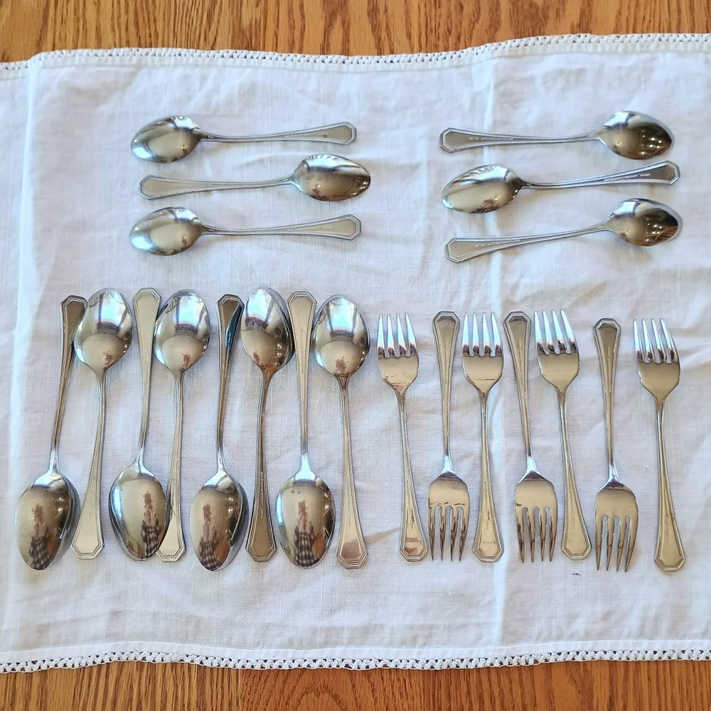 Reed & Barton one spoon